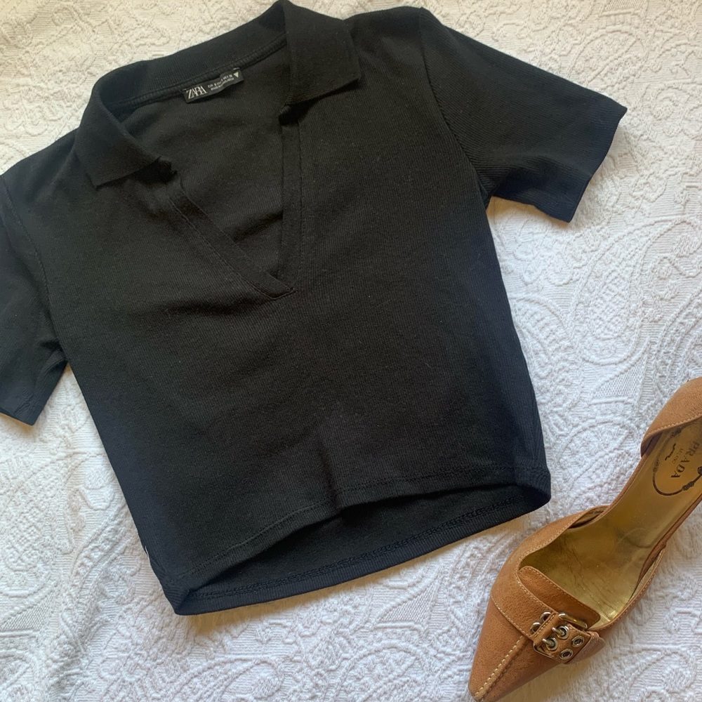 Black Zara polo collar crop top